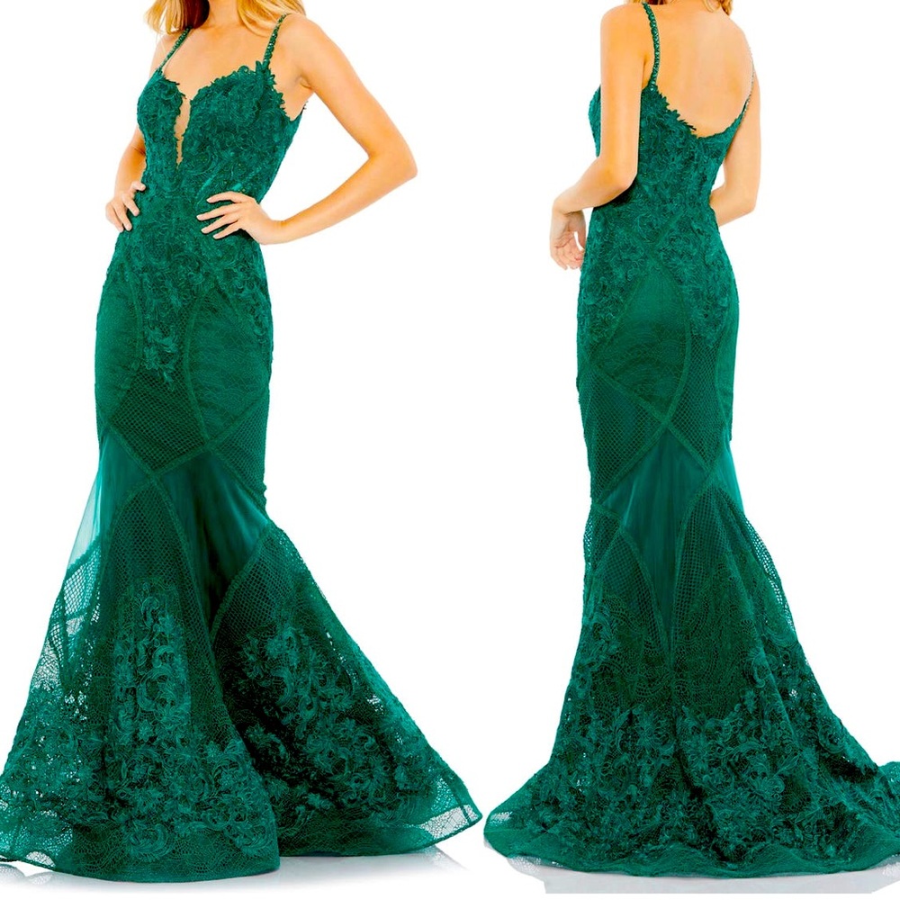 MAC DUGGAL Embellished Lace Mermaid Gown NWT